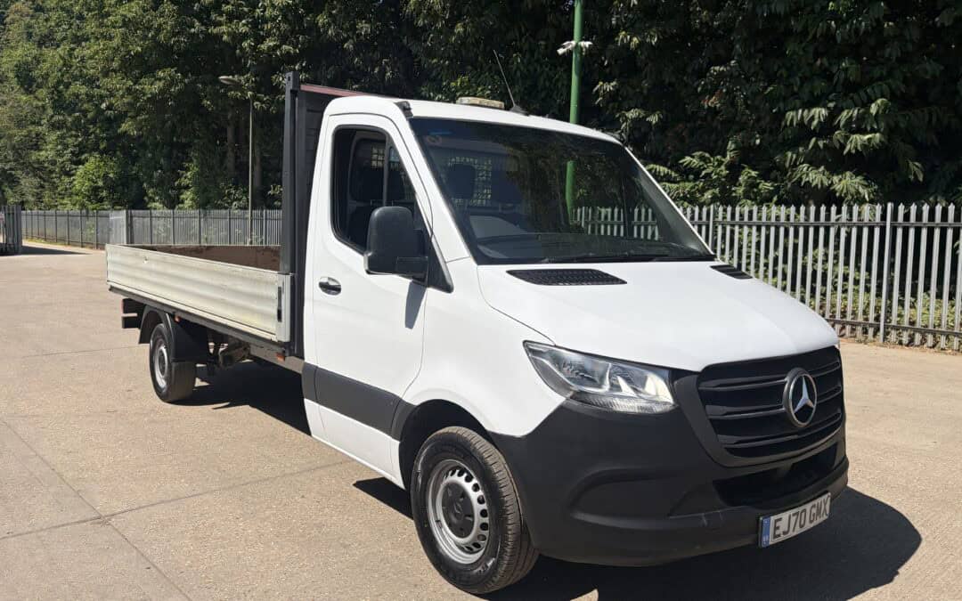 2020 (70) Mercedes Benz Sprinter 315 Progressive L3 RWD Dropside